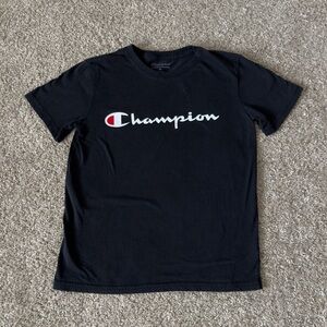 Champion boys black short sleeve T-shirt tee size Medium